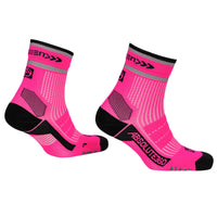 ABSOLUTE360 neon pink high-vis quarter running socks, product image on white background
